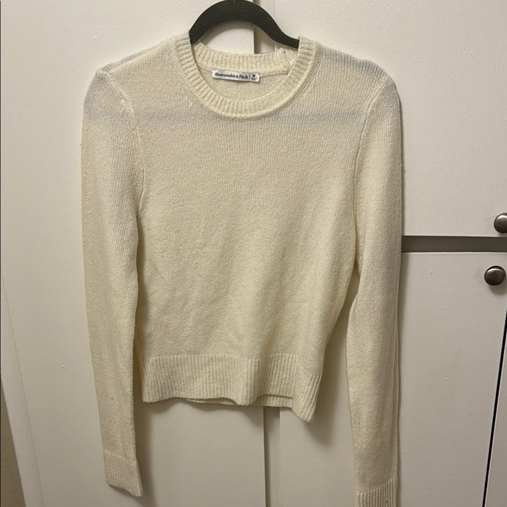 Abercrombie & fitch cream long sleeve